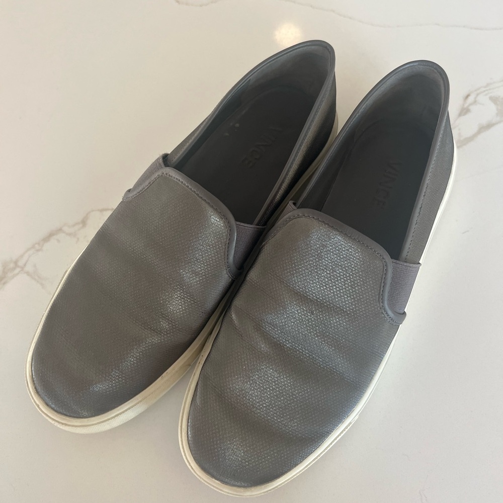 Vince Blair Gun Metal Metallic Grey Slip On Sneaker Casual Tennis Shoes 8.5